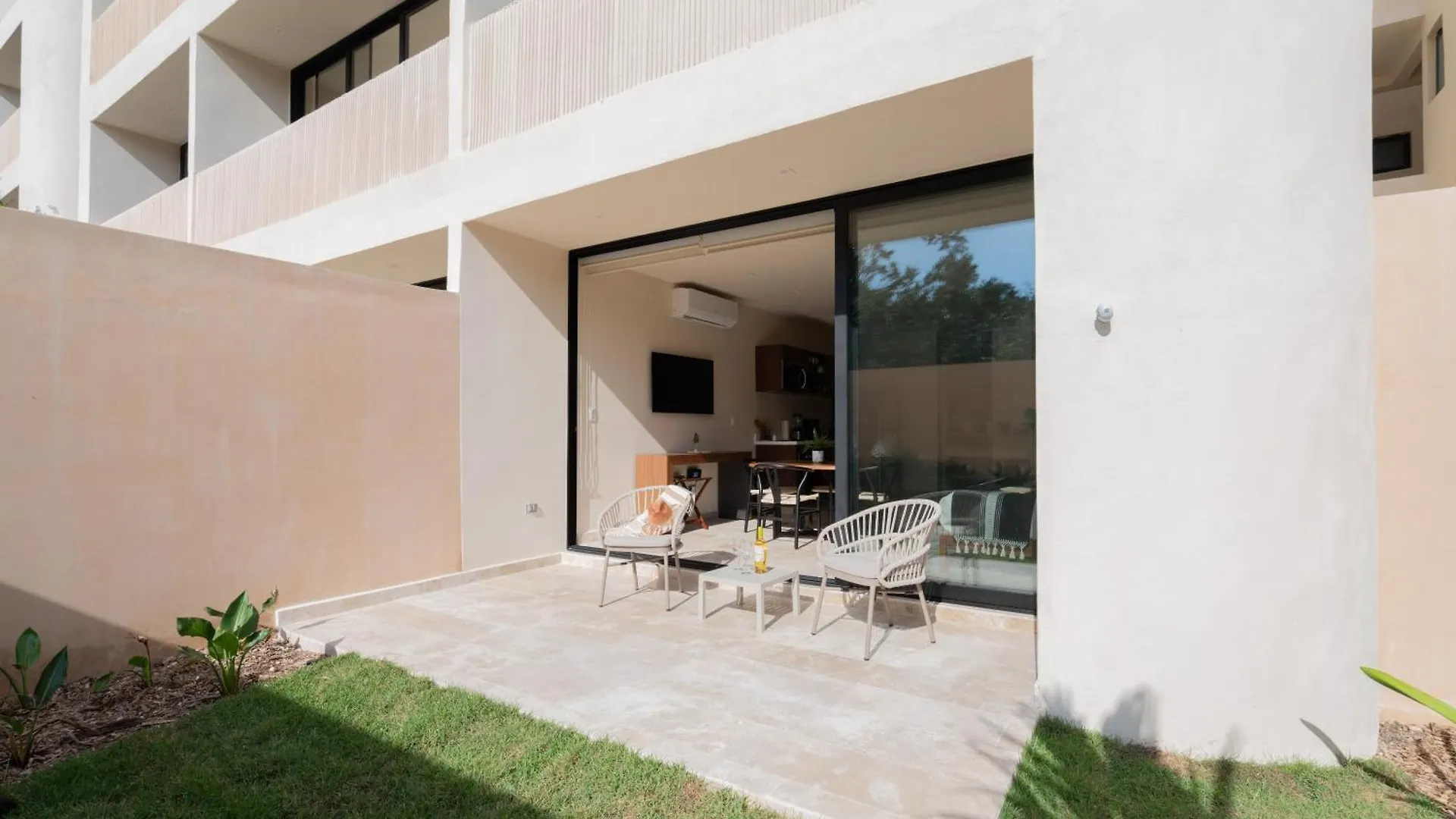 Relaxing Studio With Garden, Pool & Close To Park Tulum Mexico